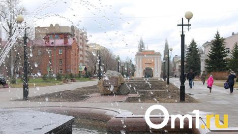 В Омске начали подготовку к запуску городских фонтанов