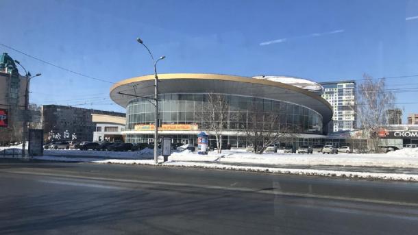 Бездомного директора Новосибирского цирка разжалуют до завхоза