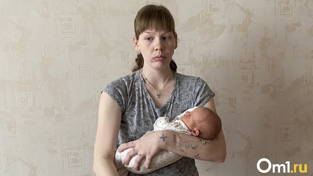 Ребёнок в опасности! В Новосибирске мать с психическим диагнозом сбежала с грудничком от мужа-изверга