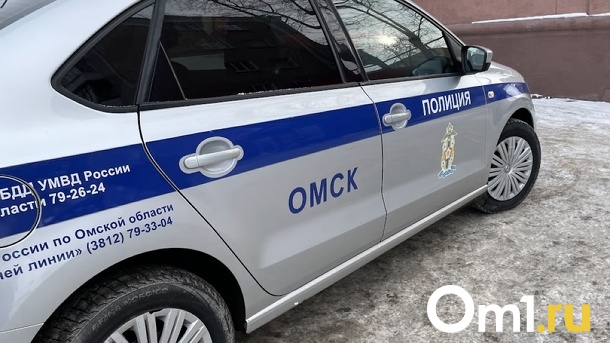 Сорвалась вниз: в Омске под мостом нашли тело женщины
