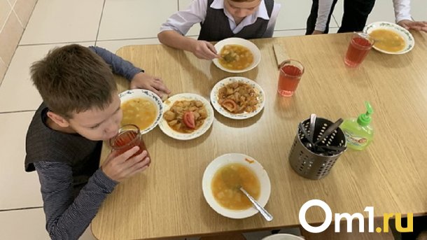 В Омской области 80% родителей недовольны школьным питанием своих детей