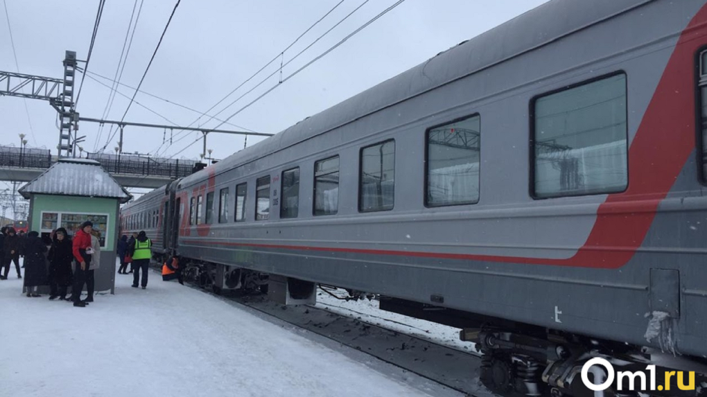 Барнаул кемерово поезд. Поезд фото. Поезд Новосибирск. Станция поезда. Поезд омич.