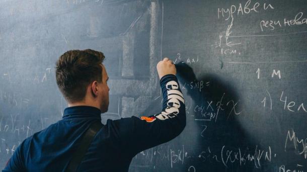 Почему половина новосибирцев хотят, чтобы учителя сдавали ЕГЭ