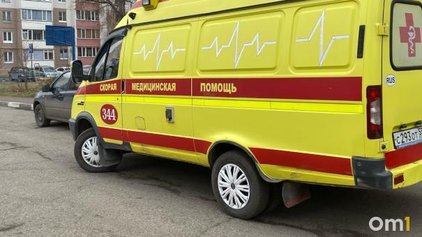 В Омске школьница отравилась наркотиками у себя дома