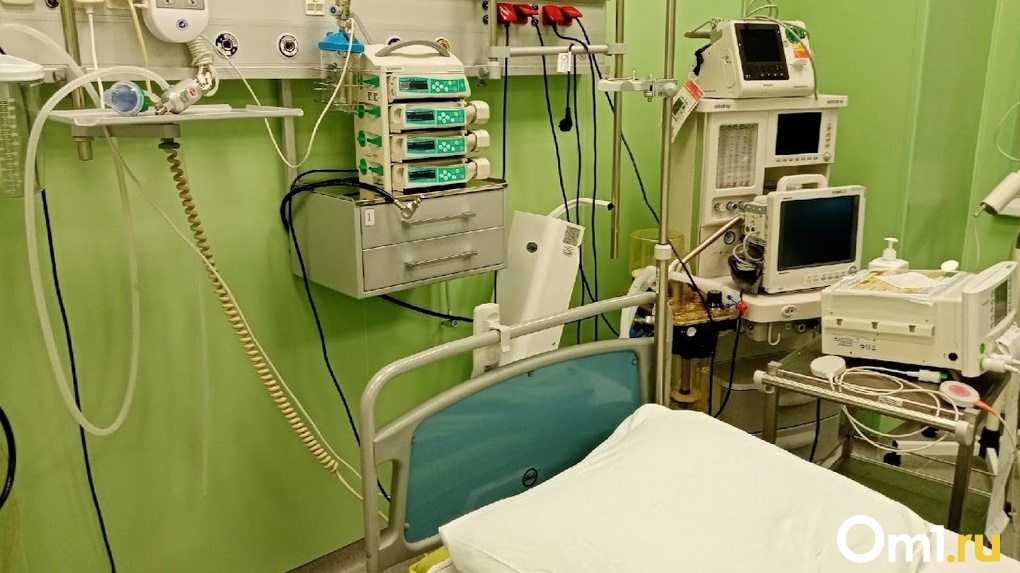 В «ковидных» больницах Омска осталось менее 9 % свободных коек