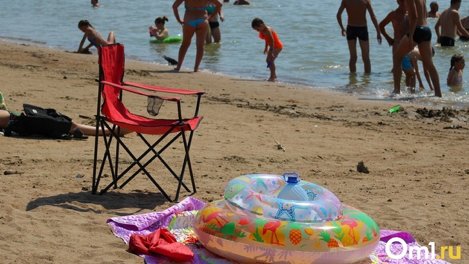 Песок на омских пляжах назвали опасным для здоровья. В нём паразиты и инфекции