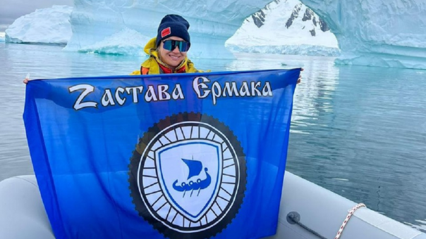 Омичи в составе экстремальной группы путешественников покорили Антарктиду