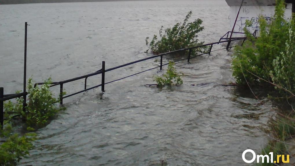 Посёлок в Омской области затопит на сутки позже, чем планировалось