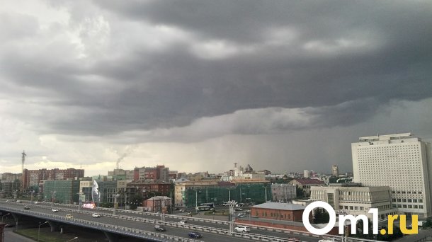 Неделя в Омске начнётся с грозы и тумана