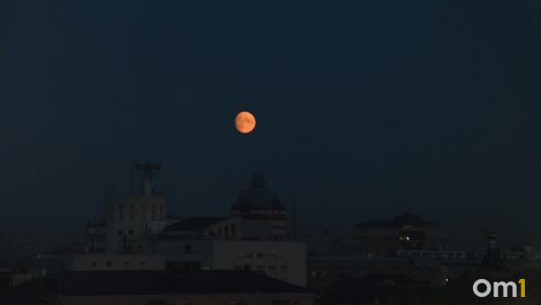 В омском вузе создали двигатель для космических аппаратов на спирте и воде