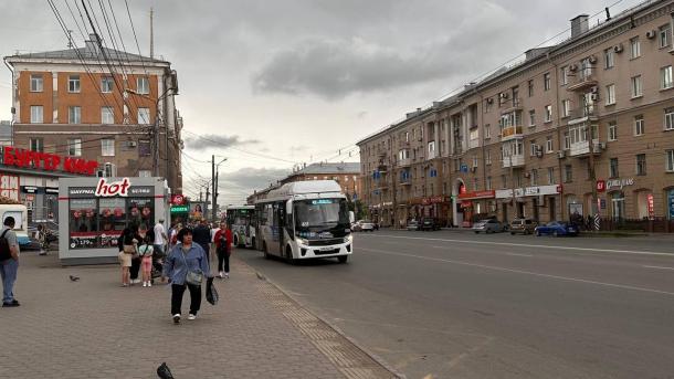 Стоимость проезда в омских автобусах вырастет до 45 рублей