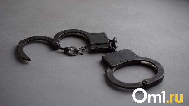 Пьяный омич убил собутыльника ключом, облил труп бензином и поджёг