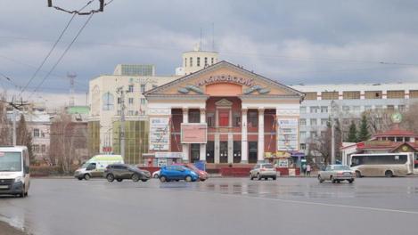 Чем недовольны омичи? Размышления о благоустройстве сквера у «Маяковского»