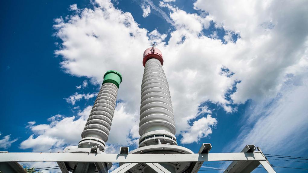 Филиалы новосибирской энергокомпании 60 лет надёжно снабжают потребителей электричеством
