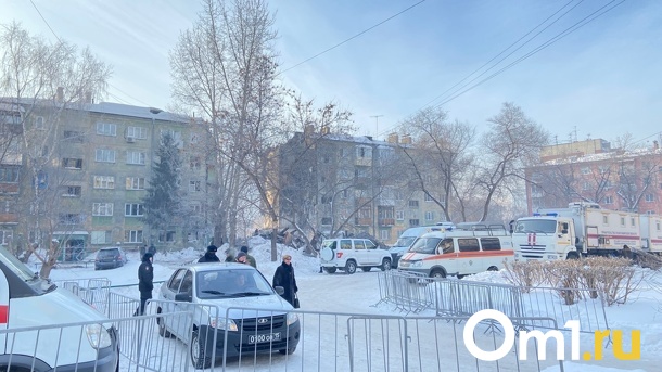 В Новосибирске начали запускать жильцов в разрушенный дом в Заельцовском районе