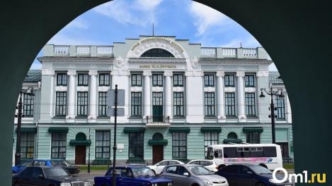 Мастер-класс по созданию парфюма и лекции про сексуальность. Куда сходить на «Ночь музеев» в Омске?