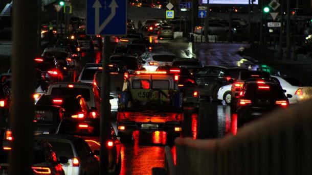 Автоинструктор заметил опасные ошибки в онлайн-навигации Новосибирска