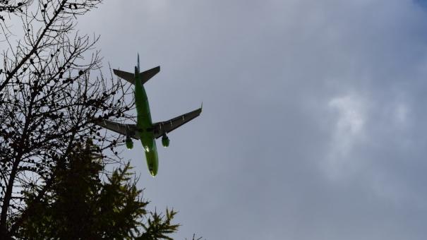 Утренний рейс из Москвы не смог приземлиться в Омске из-за тумана