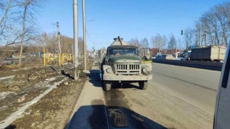 Слив под контролем: Новосибирск объявляет войну нелегальным отходам