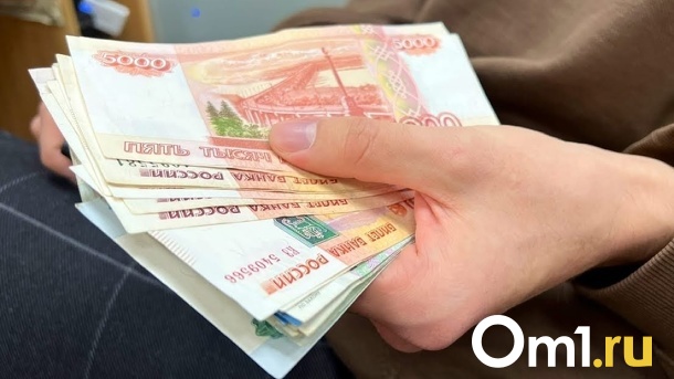 Трёх новосибирцев оштрафовали за плакаты с антивоенными надписями
