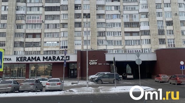 Омич победил уличный видеоэкран в суде