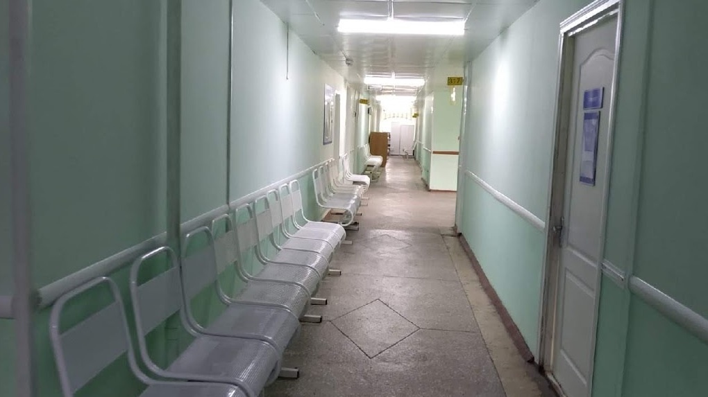 «Пять заболевших медсестер — это очаг». Глава Калачинска — о причинах вспышки коронавируса в районе
