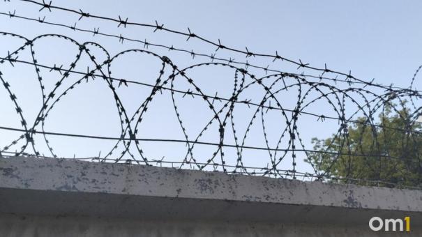 В Новосибирске у 12-летнего мальчика украли 1 миллион рублей