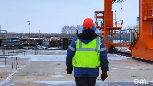 В Омской области открылись вакансии с зарплатой до 140 тысяч рублей
