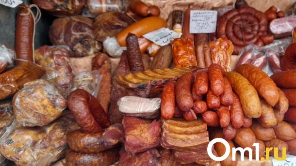 Новосибирец предстанет перед судом за кражу 17 упаковок мяса из магазина
