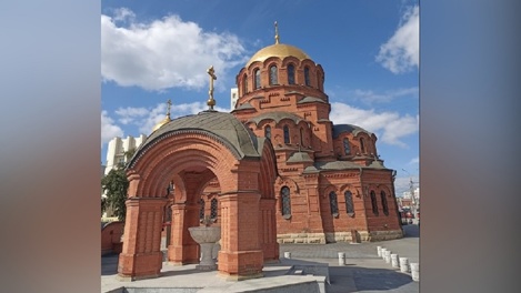 Новосибирские общественники борются за переименование остановки «Площадь Свердлова»