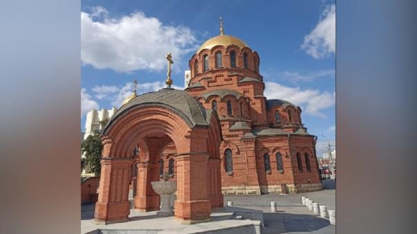 Новосибирские общественники борются за переименование остановки «Площадь Свердлова»