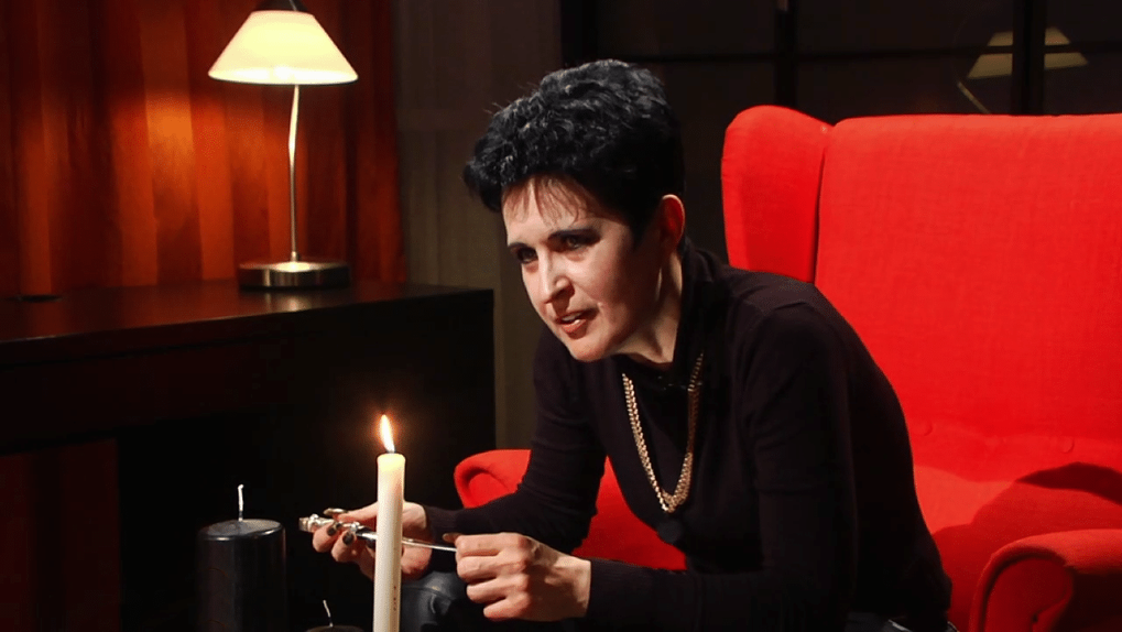 «Если не поверят – умрут»: сильнейшая ведьма Новосибирска Елена Голунова сделала страшное пророчество