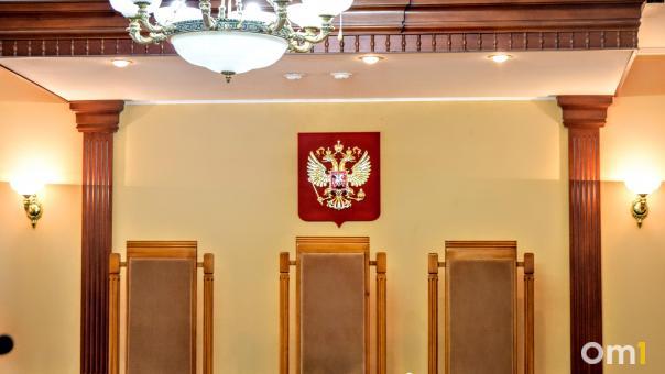 В Омске прокуратура потребовала посадить бывшего ректора ОмГТУ на пять лет