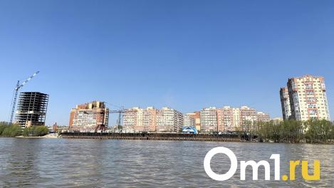 Со скандальной стройки на омском причале вывезли технику