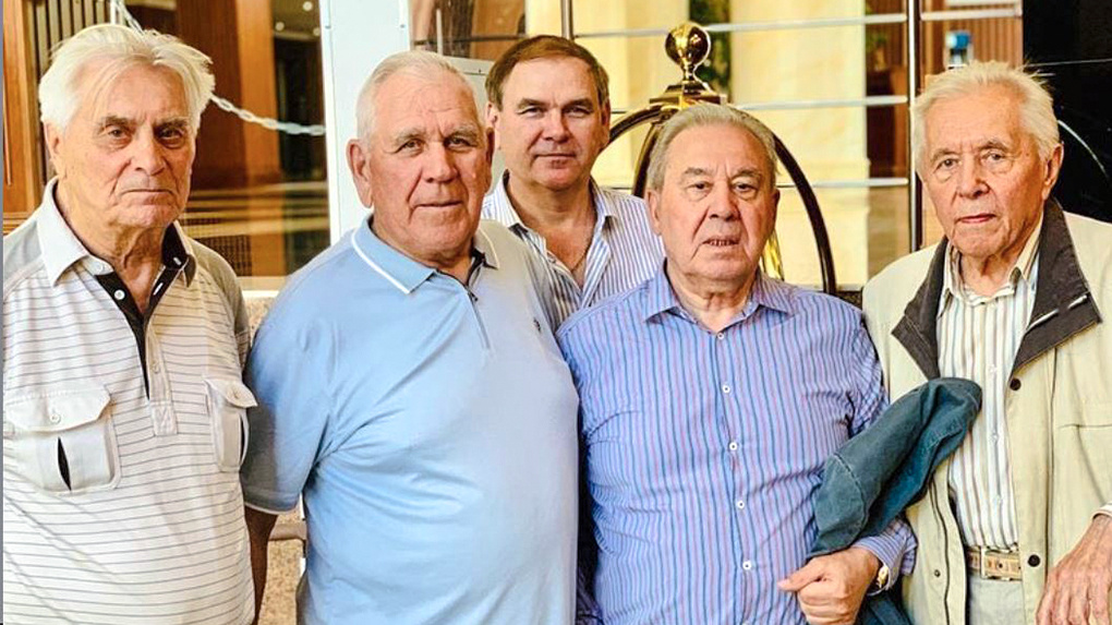 Леонид Полежаев показал подписчикам старых друзей