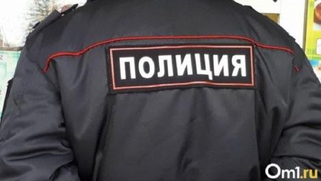 Новосибирскую школьницу, изрезавшую ножом подругу, отправили под домашний арест