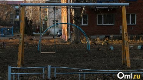 В Омске ищут девочку, которая снова сбежала из детского учреждения