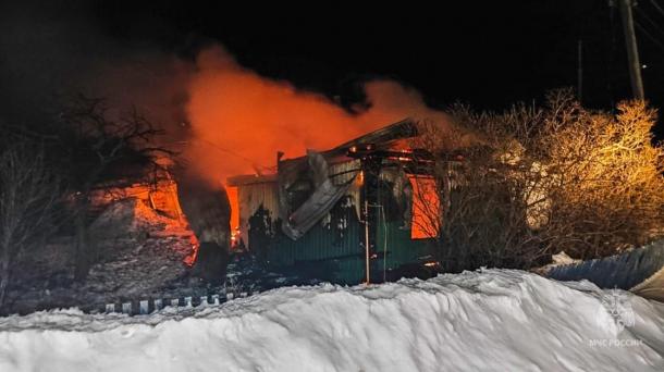 В омской деревне заживо сгорел хозяин частного дома