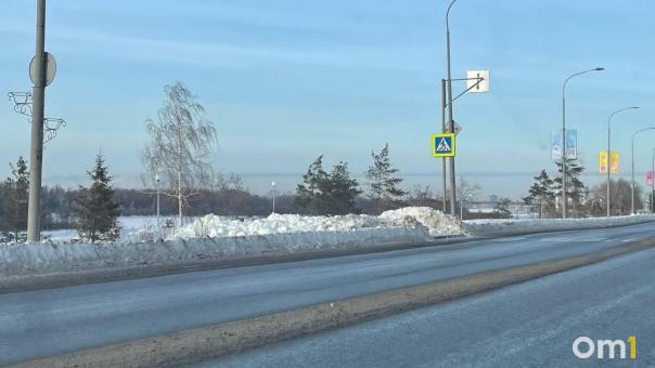 Прокуратура вынесла больше 120 представлений о некачественной уборке снега в Омске