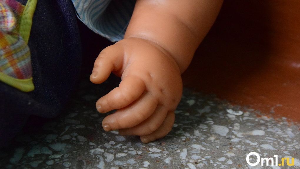 Думал, кукла: сотрудники новосибирского мусорного полигона рассказали, как нашли труп младенца в отходах