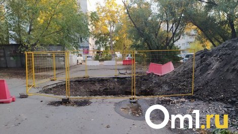 Жители домов на Декабристов уже две недели живут без горячей воды