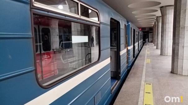 Подержанные вагоны метро привезут в Новосибирск из Москвы