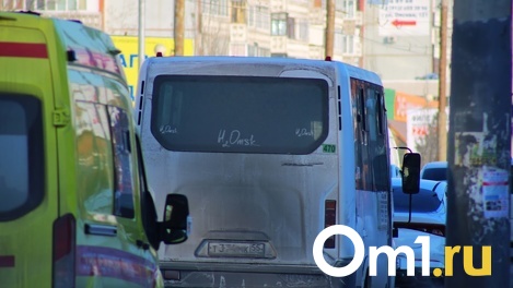 В департаменте транспорта Омска отказались менять схему движения у метромоста