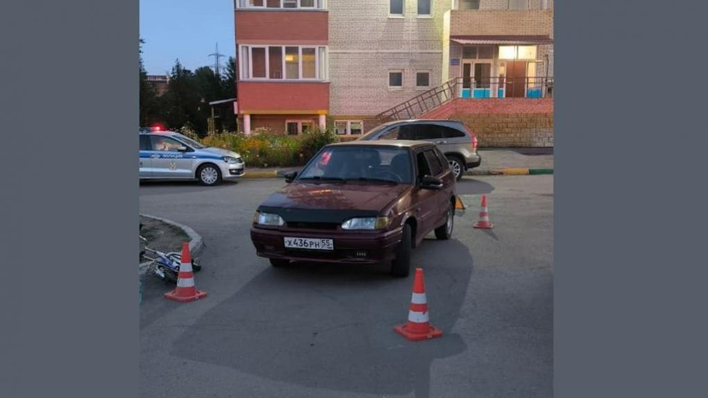 В Омске водитель сбил 6-летнего мальчика на велосипеде