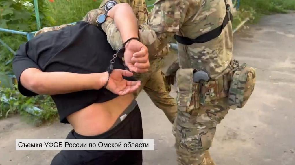 В Омске задержали террористов, которые собирали деньги на покупку оружия