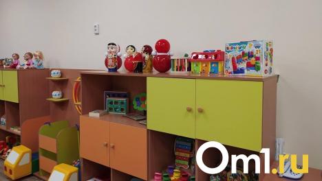 Может испытать стресс: омичам рассказали, с какого возраста ребёнка надо отводить в детсад
