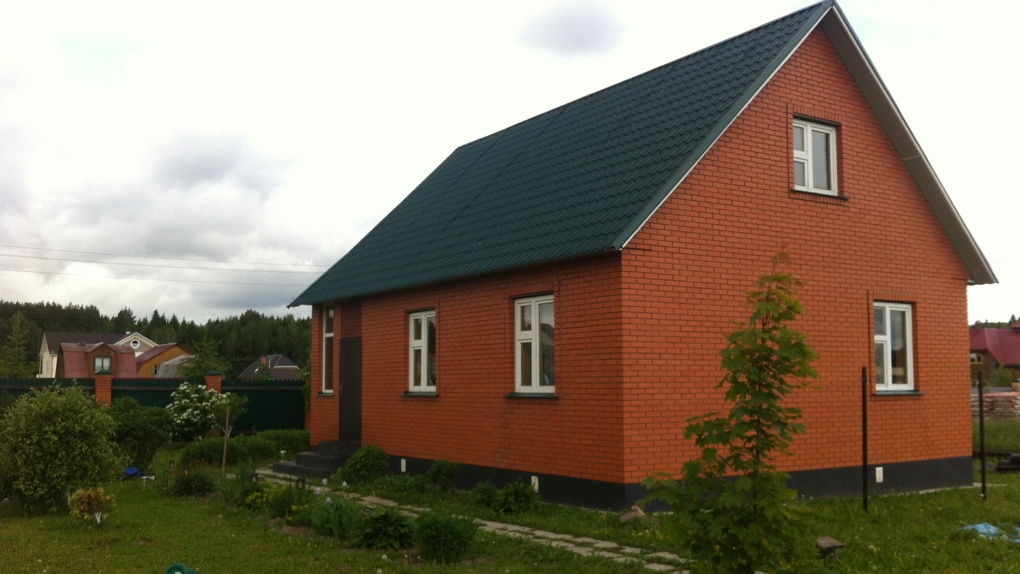 В Омской области многодетные семьи получили 136 земельных участков под строительство домов