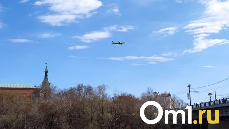 Для омичей открыли продажу авиабилетов в Москву за 2 999 рублей