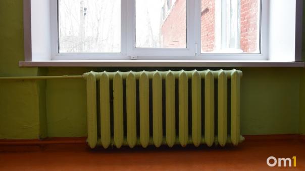 Из-за похолодания в Омске пока не собираются отключать отопление