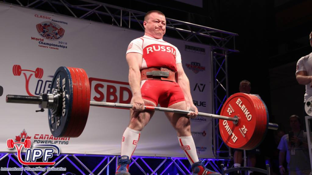 Новосибирский пауэрлифтер в тридцатый раз победил на чемпионате России